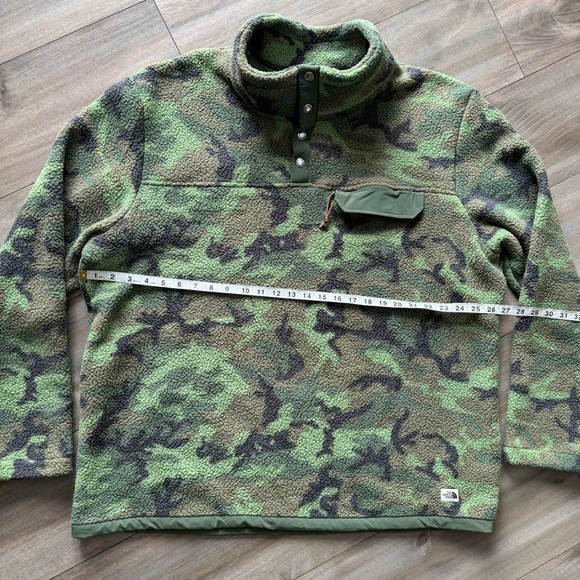 The North Face Men’s Fleece Pullover Camouflage Sweater Size XXL - Picture 4 of 9